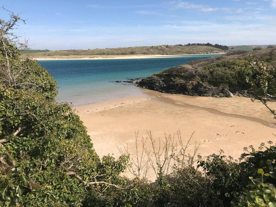 Trethvor House Ensuite Double Room With Free Parking In Quiet Residential Area Padstow Exterior photo