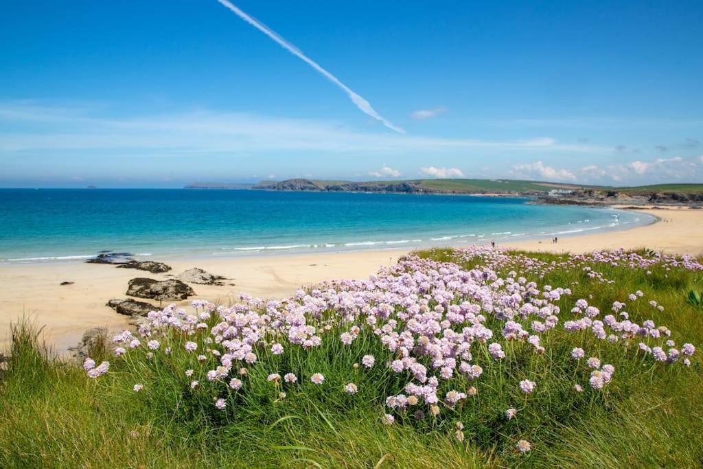 Trethvor House Ensuite Double Room With Free Parking In Quiet Residential Area Padstow Exterior photo